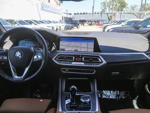 Used 2023 BMW X5 sDrive40i w/ Parking Assistance Package RWD image 9