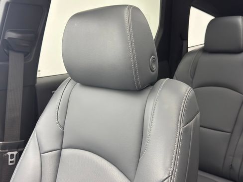 Used 2023 Buick Enclave Essence w/ Experience Buick Package FWD image 47