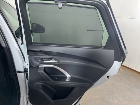 New 2025 Audi Q5 Premium Plus image 13