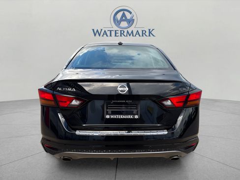 Used 2022 Nissan Altima 2.5 SR FWD image 6