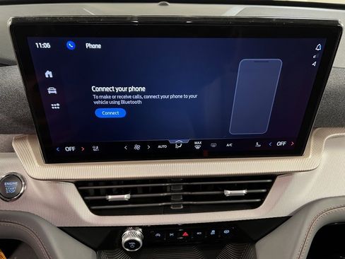 New 2026 Ford Explorer Active w/ Active Comfort Package image 11