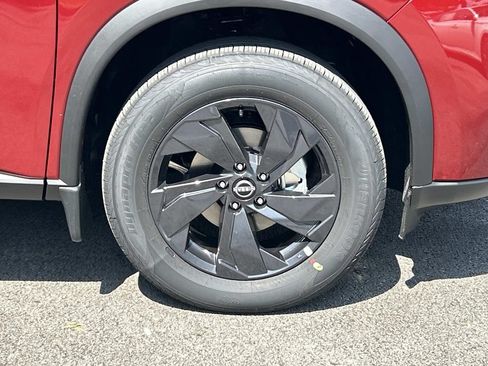 New 2026 Nissan Rogue SV AWD/4WD image 9