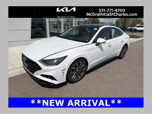 Used 2022 Hyundai Sonata Limited FWD image 1