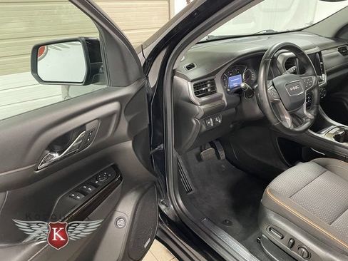 Used 2023 GMC Acadia AT4 AWD/4WD image 11