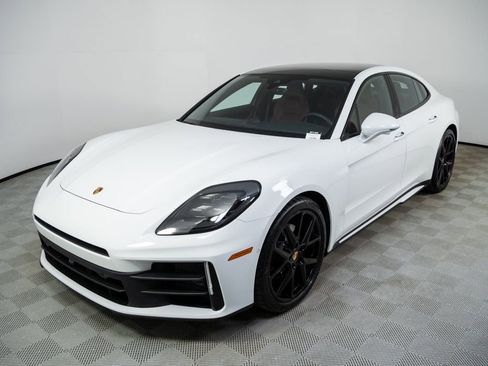 New 2026 Porsche Panamera 4 AWD/4WD image 1