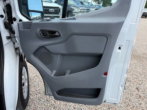 Used 2016 Ford Transit 350 XLT RWD image 13
