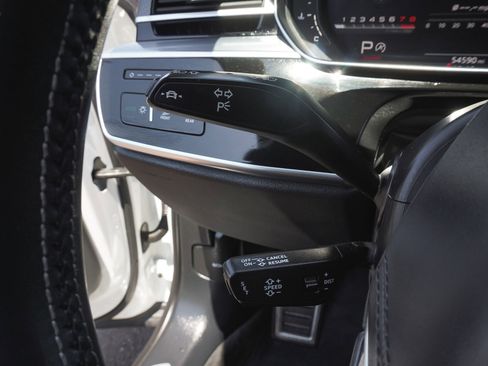 Used 2020 Audi S8 L w/ S8 Executive Package AWD/4WD image 23