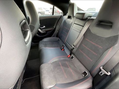 Used 2023 Mercedes-Benz CLA 250 image 19