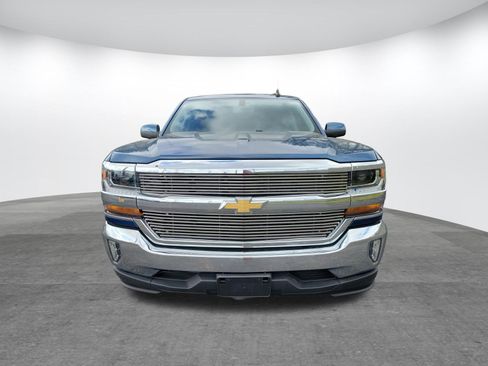 Used 2018 Chevrolet Silverado 1500 LT w/ Texas Edition image 19