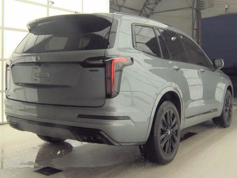 Used 2024 Cadillac XT6 Sport w/ LPO, Onyx Lite Package AWD/4WD image 5
