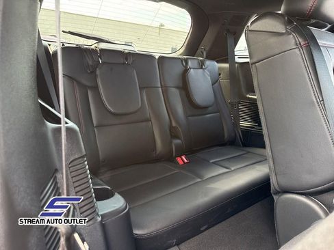 Used 2023 Ford Explorer ST-Line w/ Class IV Trailer Tow Package AWD/4WD image 20