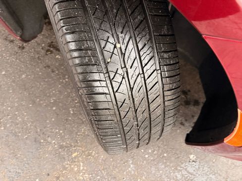 Used 2020 Chrysler Pacifica Touring-L image 49