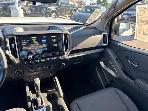 New 2026 Nissan Frontier SV w/ Tow Package image 17