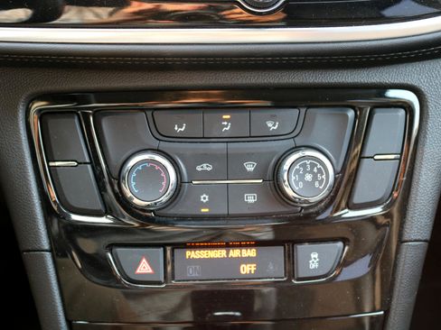 Used 2019 Buick Encore Preferred w/ Safety Package image 25