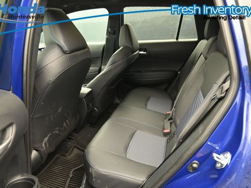 Used 2023 Toyota Corolla Cross AWD Hybrid w/ Convenience Package image 12