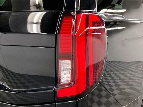 Used 2025 Ford Expedition Active AWD/4WD image 35