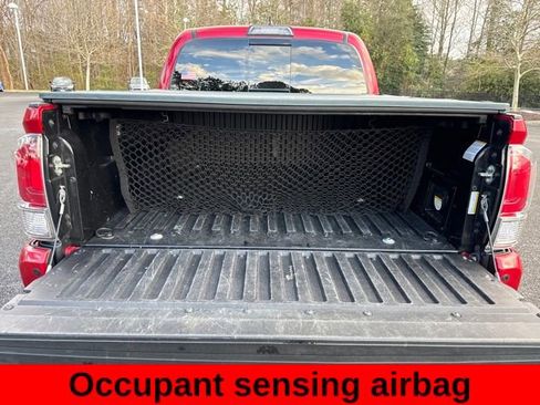 Used 2019 Toyota Tacoma Limited image 26