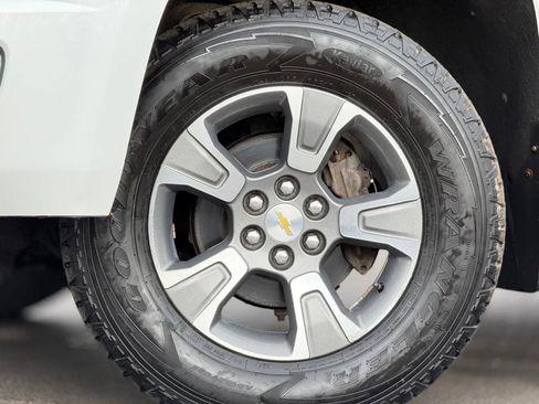 Used 2016 Chevrolet Colorado Z71 image 9