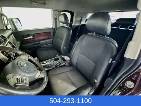 Used 2007 Toyota FJ Cruiser 4WD image 19