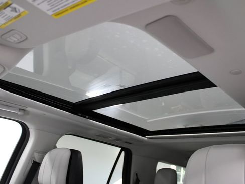 New 2025 Lincoln Navigator L Reserve image 62