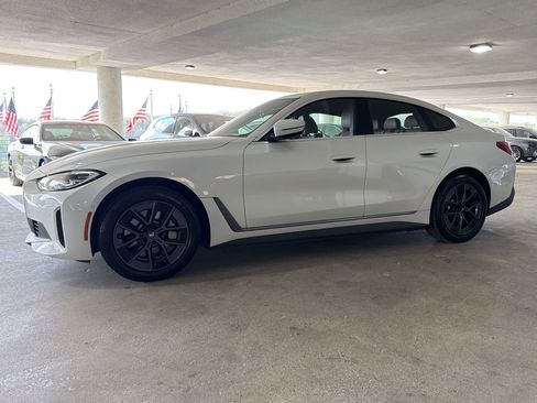 Certified 2023 BMW i4 eDrive35 w/ Premium Package image 10