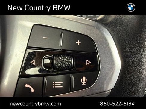 Used 2024 BMW X5 xDrive40i w/ M Sport Package AWD/4WD image 15