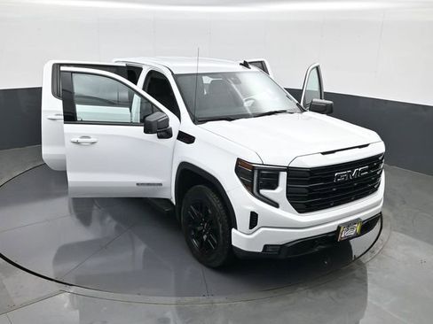 Used 2024 GMC Sierra 1500 Elevation w/ X31 Off-Road Package image 29