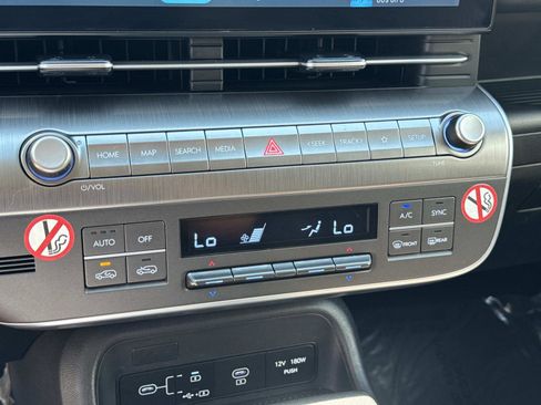 Used 2024 Hyundai Kona SEL FWD image 22