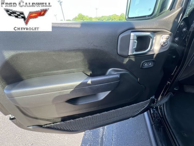 Used 2023 Jeep Gladiator Sport AWD/4WD image 27