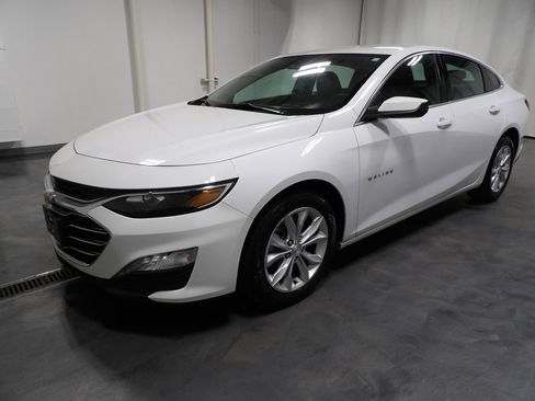 Used 2024 Chevrolet Malibu LT image 4