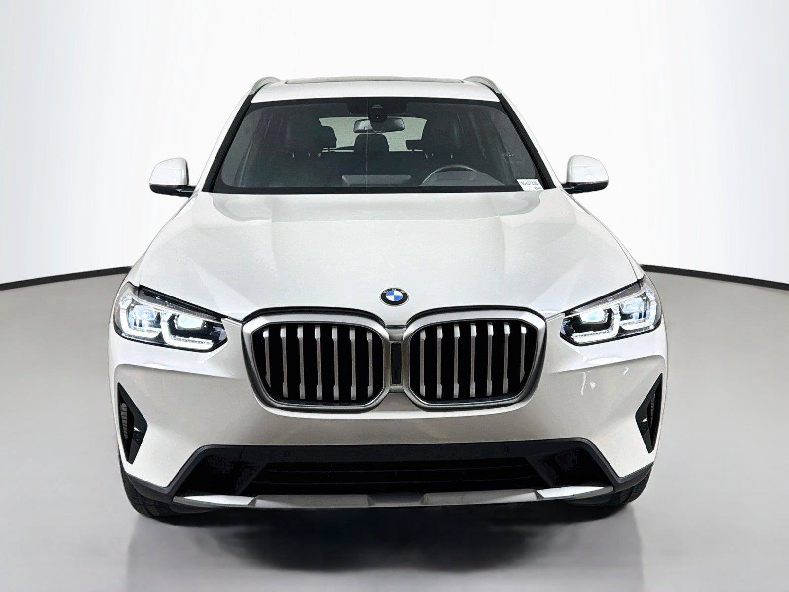 Used 2023 BMW X3 sDrive30i w/ Premium Package RWD image 2
