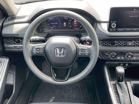 Used 2023 Honda Accord LX image 14