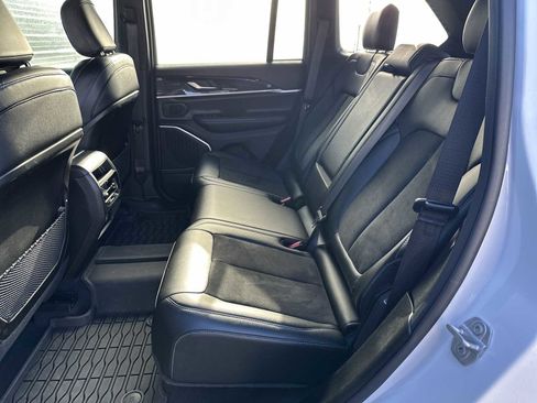 Used 2022 Jeep Grand Cherokee Trailhawk image 17