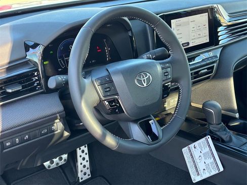 New 2026 Toyota Camry SE w/ Convenience Package image 7