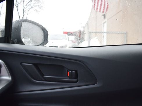 Used 2023 Toyota Prius LE image 18