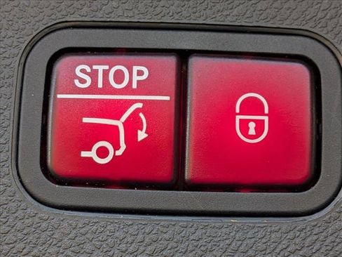 Used 2022 Mercedes-Benz GLC 300 image 15