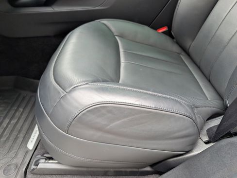 Used 2023 Land Rover Range Rover Sport SE Dynamic image 26