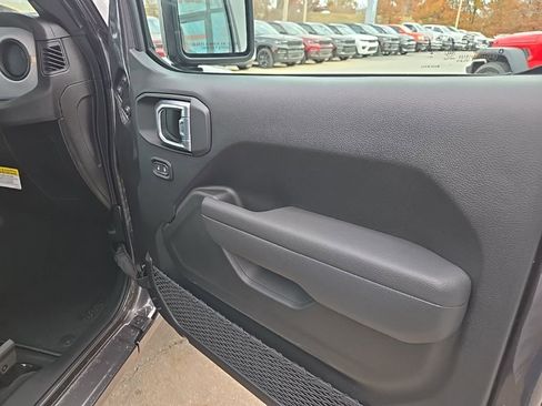 New 2026 Jeep Wrangler Sport AWD/4WD image 69