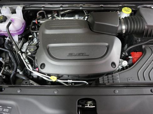 New 2026 Chrysler Pacifica Select image 14