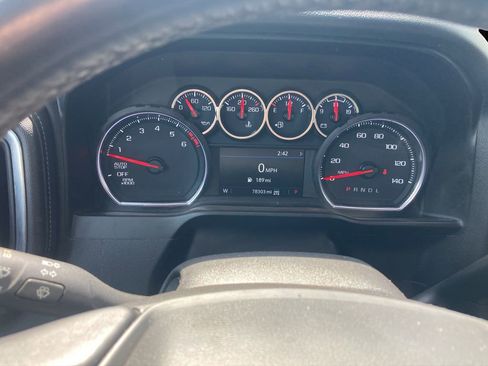 Used 2021 Chevrolet Silverado 1500 RST AWD/4WD image 19