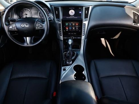 Used 2017 INFINITI Q50 3.0t Premium image 2