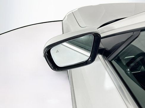 Used 2024 BMW i4 eDrive40 RWD image 16