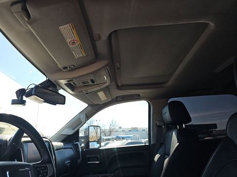 Used 2016 GMC Sierra 3500 Denali w/ Duramax Plus Package image 14