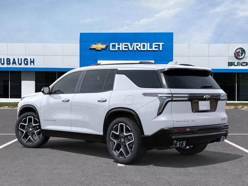 New 2026 Chevrolet Traverse High Country image 3