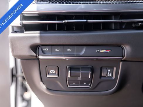 Certified 2025 Cadillac Escalade V AWD/4WD image 15
