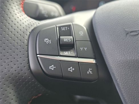 Used 2024 Ford Escape ST-Line w/ Tech Pack #1 image 18