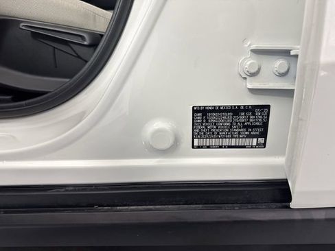 Used 2026 Honda HR-V LX image 37