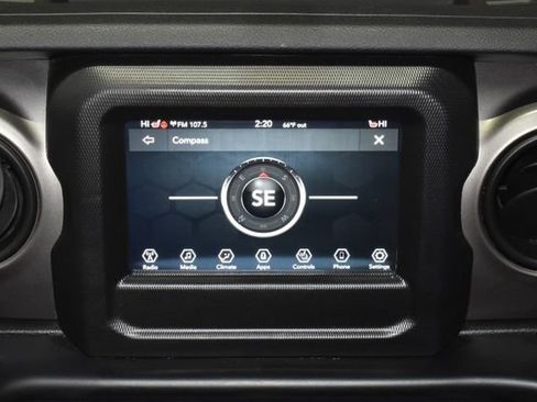 Used 2020 Jeep Wrangler Sport image 15