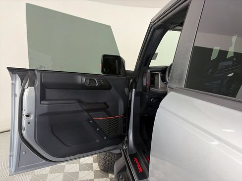 Used 2024 Ford Bronco Raptor AWD/4WD image 10