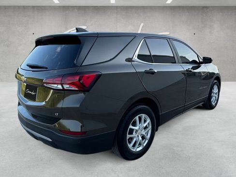 Used 2024 Chevrolet Equinox LT FWD image 16